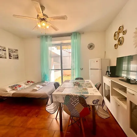 Casa Sofia - Giardino Privato Con Vista Mare,terrazza, Barbecue Apartment Ceriale